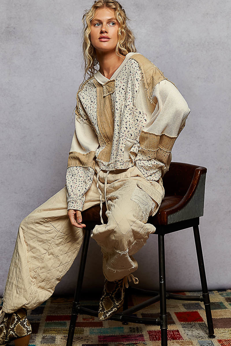 Printed Double Gauze V Neck Oversized Fit Top