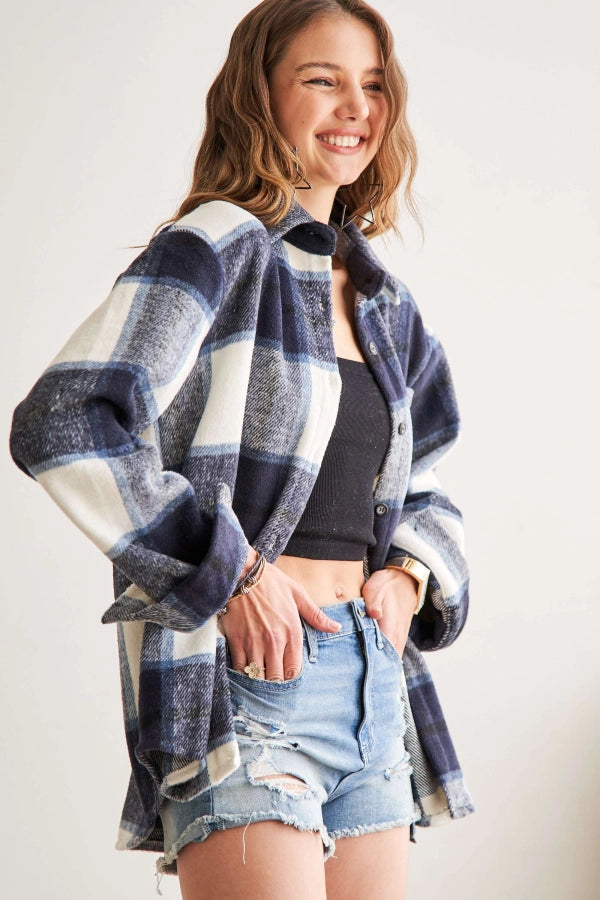 Long Sleeve Plaid Flannel Jacket