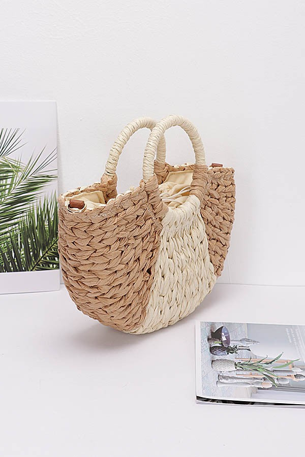 Straw Essence Bag