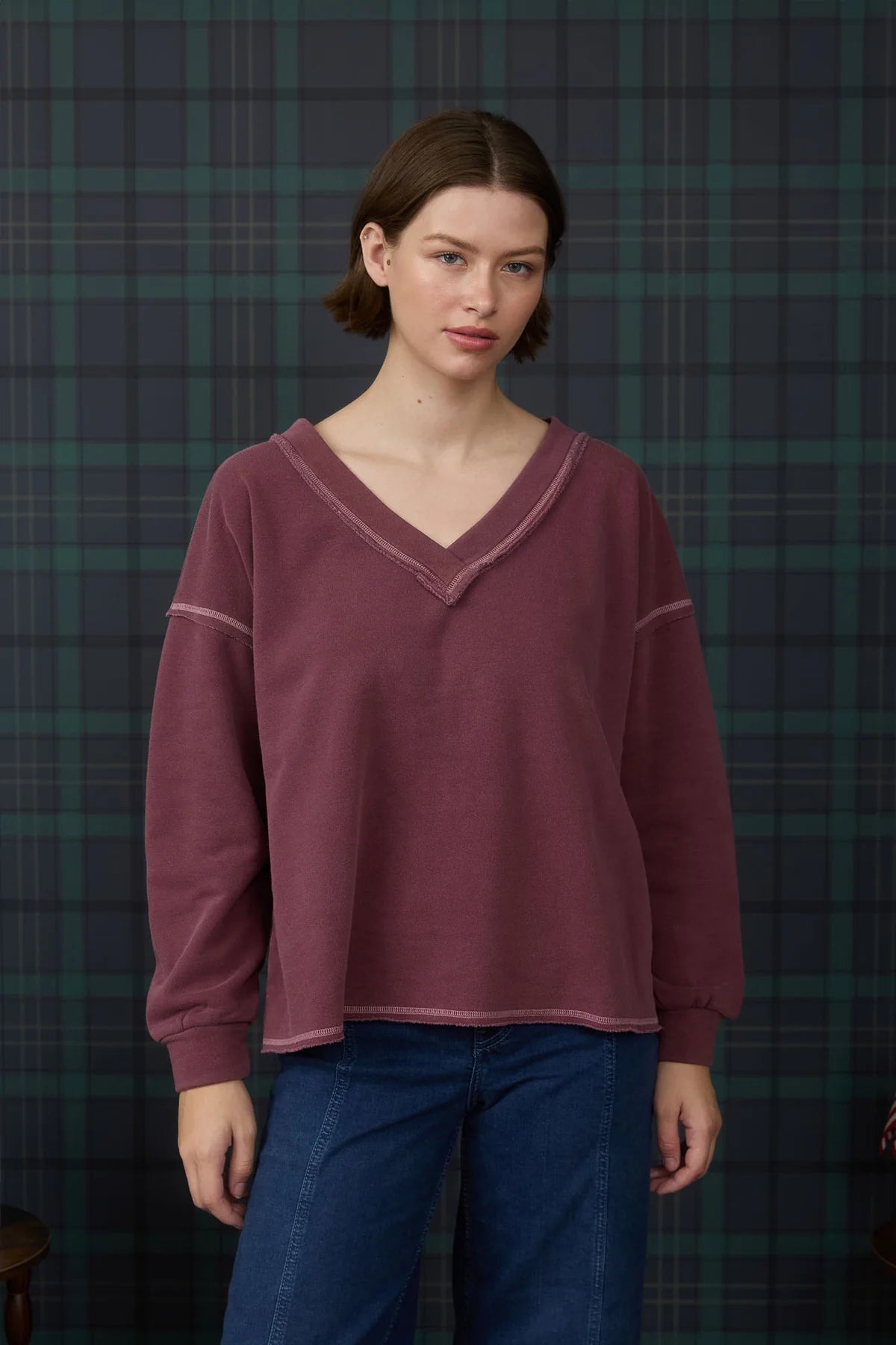 Reverse Stitch V Neck Long Sleeve Knit Top