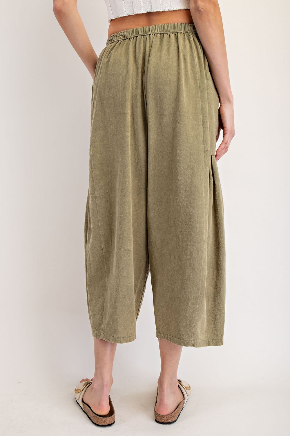 Side Pocket Cropped Pants