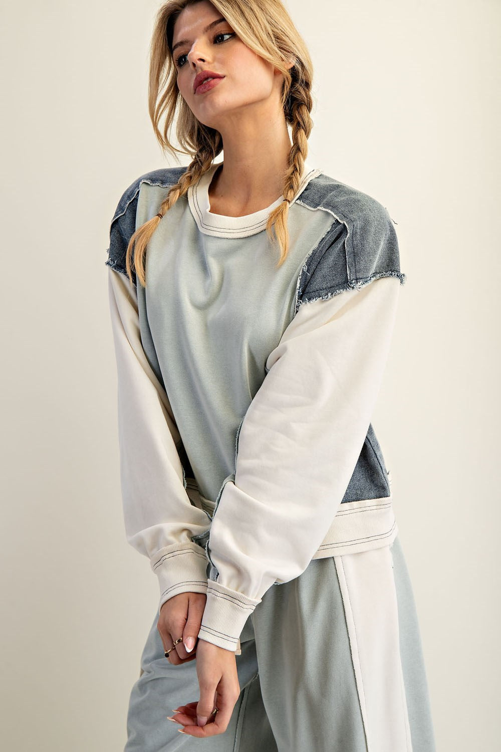 Frayed Color Block Long Sleeve Pullover