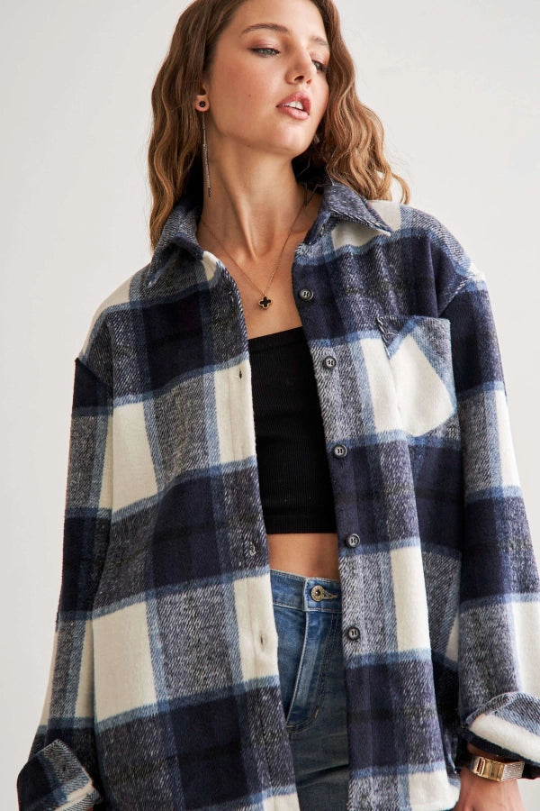 Long Sleeve Plaid Flannel Jacket