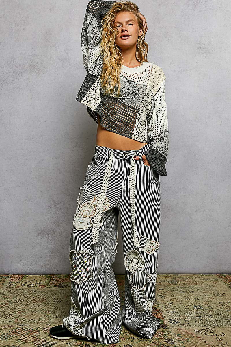 3D Shell Patch Cropped Balloon Sleeve Knit Top