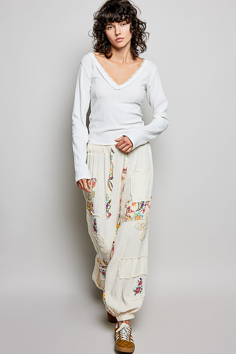 Lace Trim V-Neck Ribbed Long Sleeve Top