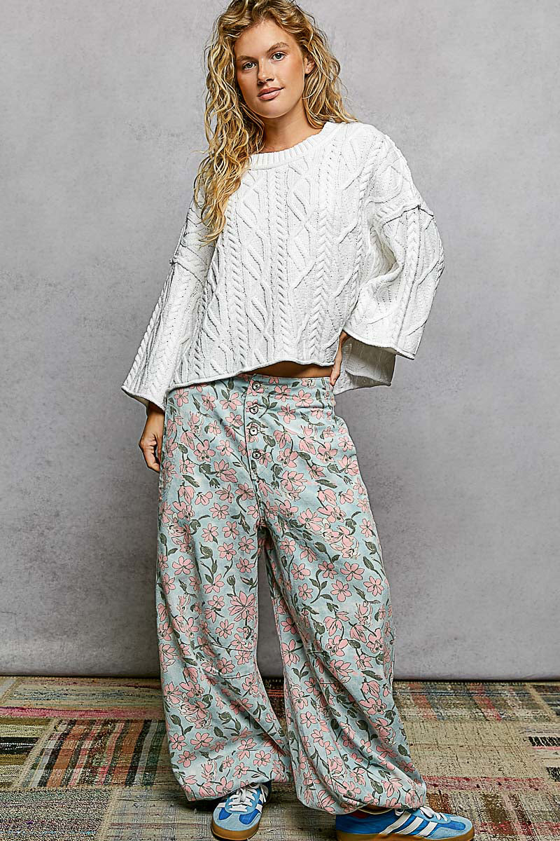 Modern Slit Cropped Sweater Top