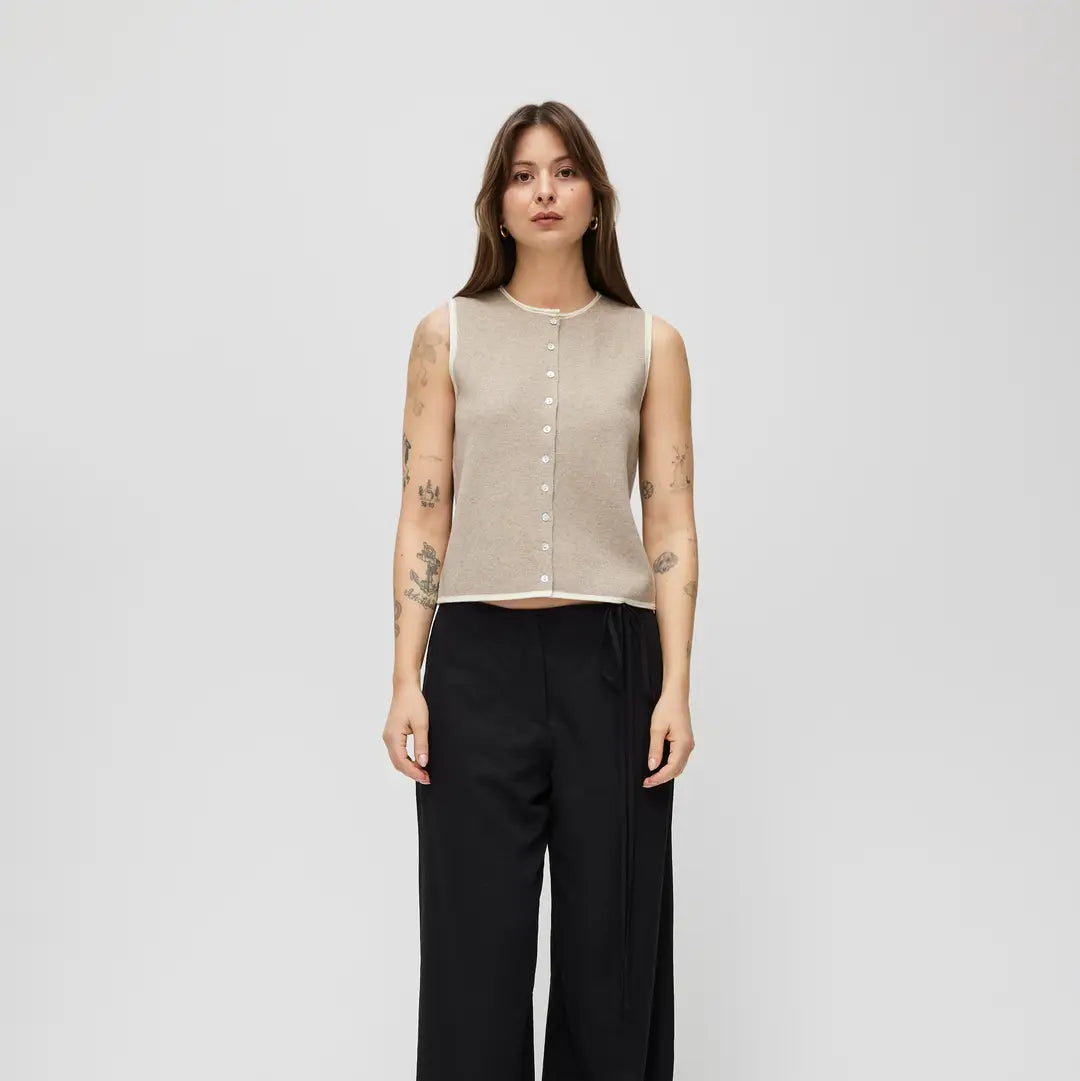 The Lisa Top