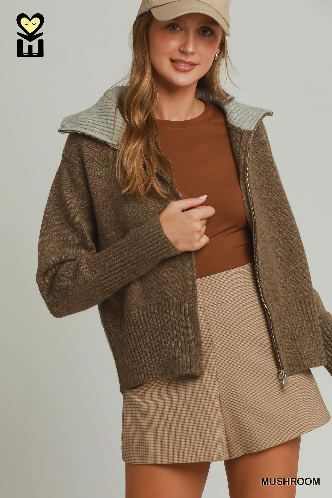 Sweater Jacket with Contrast Collar
