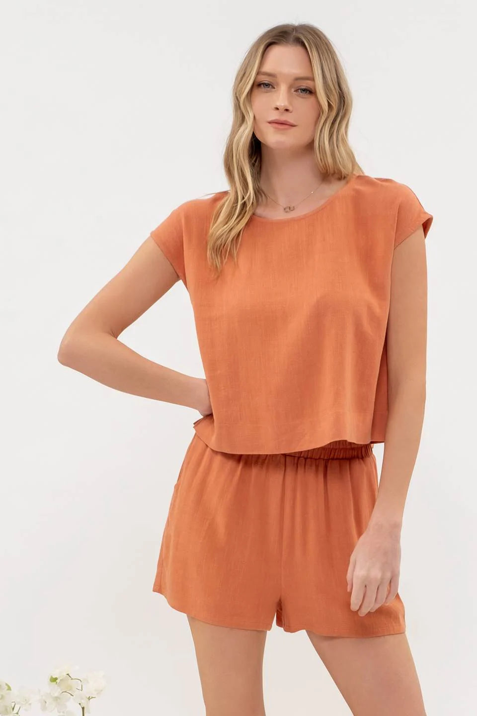 Linen Blend Round Neck Short Sleeve Top