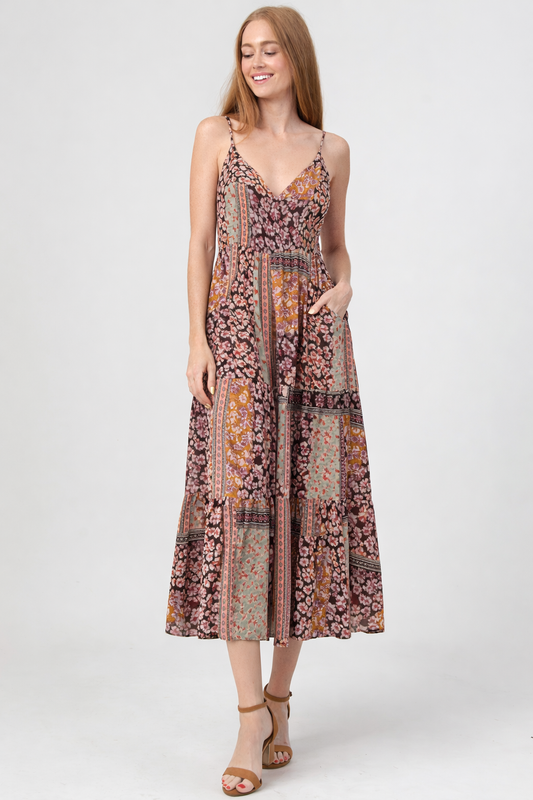 Spaghetti Strap V Neck Maxi Dress w/ Lace Tiers