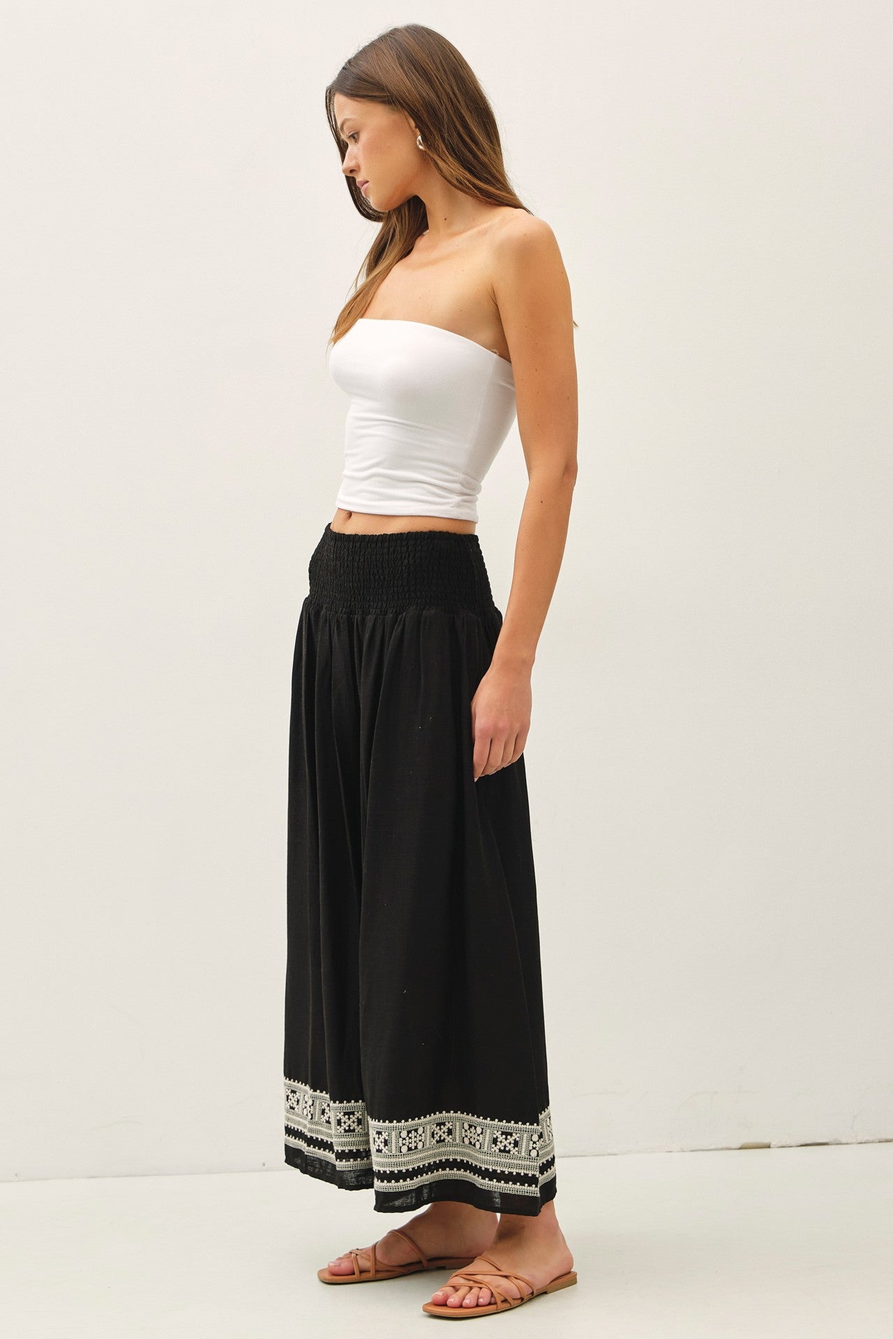 Embroidered Hem Maxi Skirt