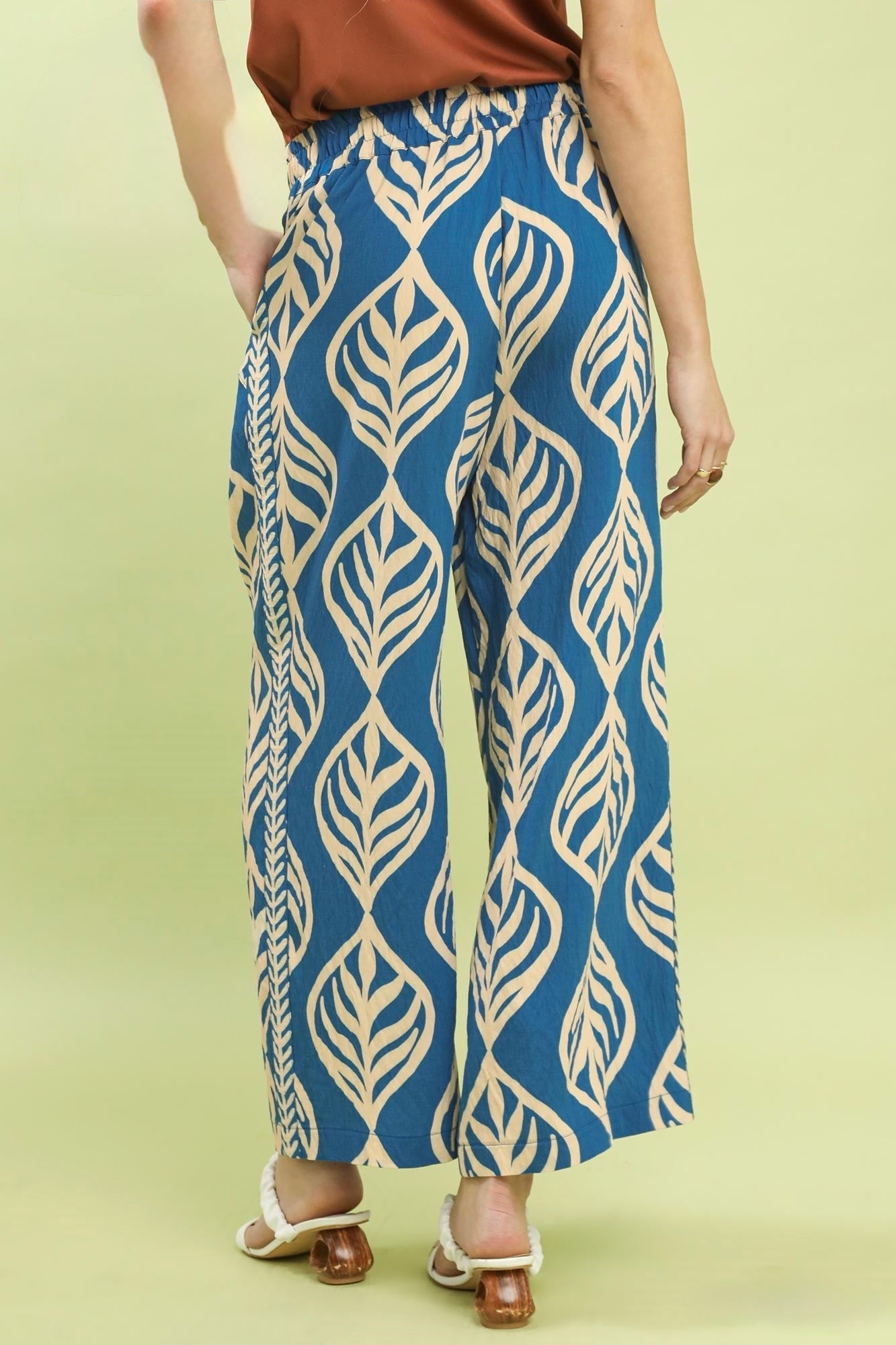 Leaf Print Wide Leg Pants