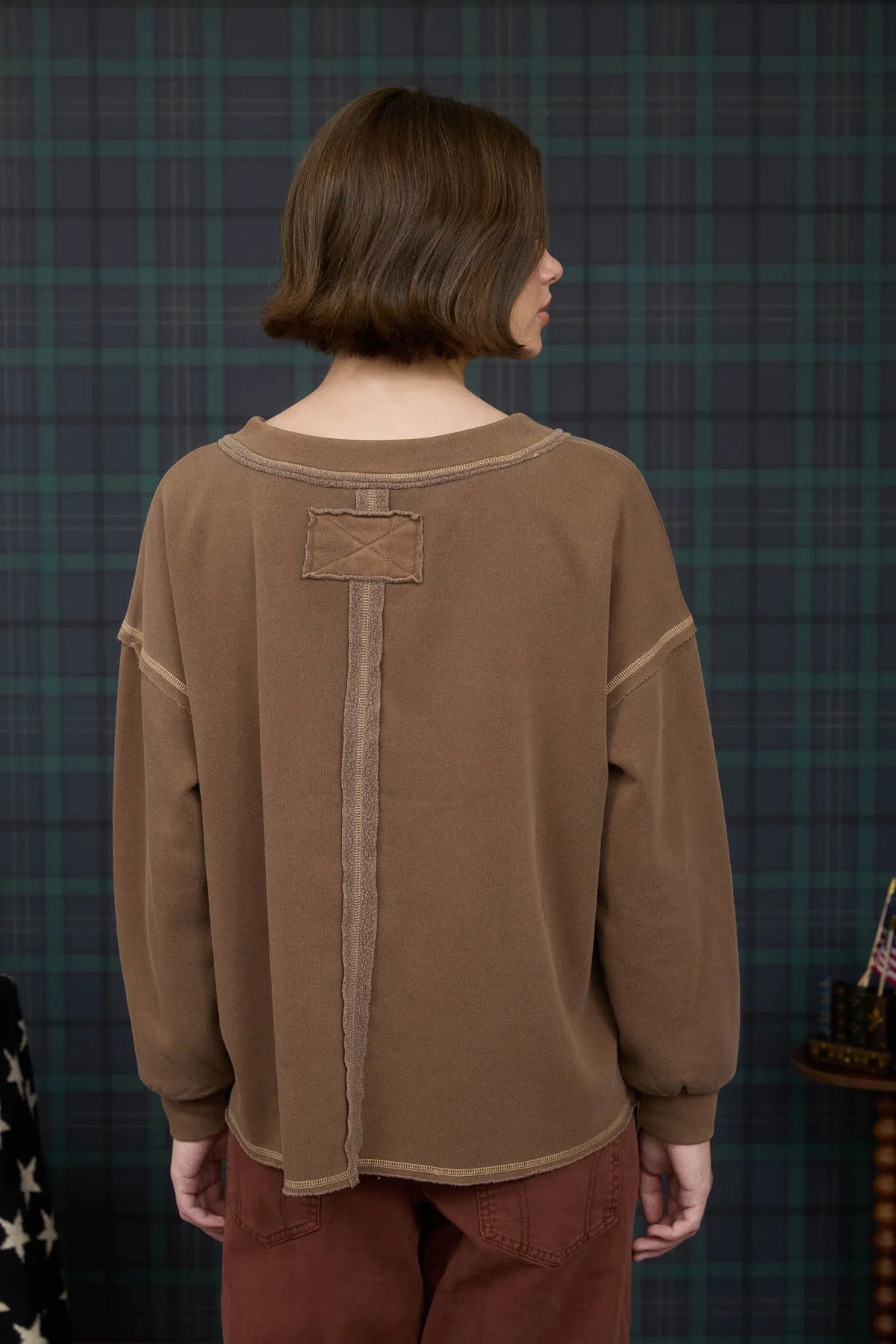 Reverse Stitch V Neck Long Sleeve Knit Top