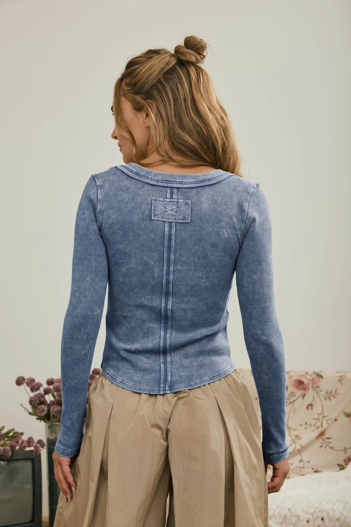Fitted Long Sleeve Ribbed  Henley Knit Top