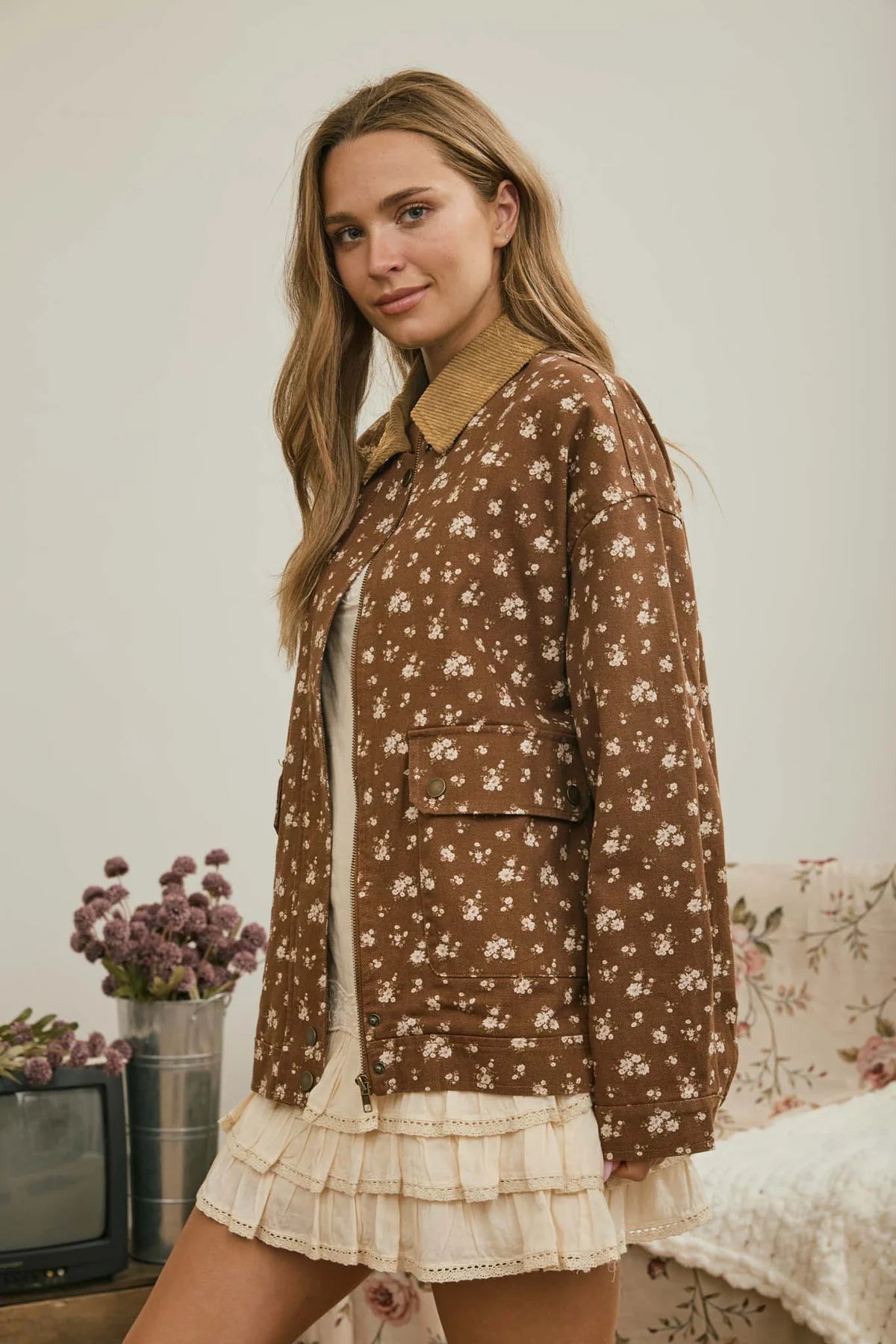 Floral Corduroy Collor Down Denim Jacket