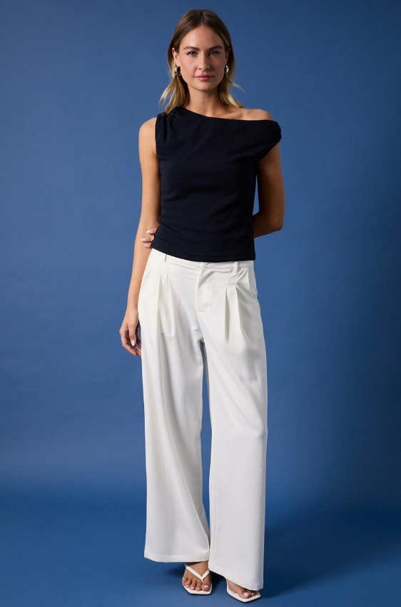 Asymmertrical Neck Sleeveless Knit Top