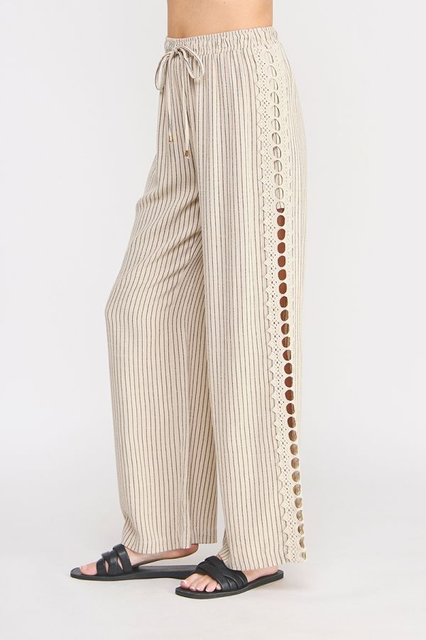 Soft Linen Elastic Tie Waist Crochet Cropped Pant