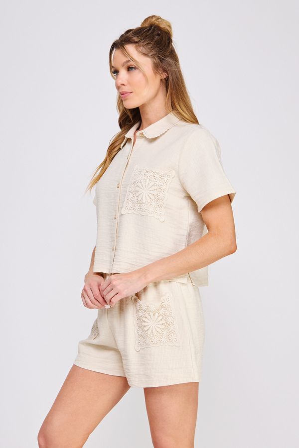 Textured Woven Sleeveless Camp Shirt w/ Crochet Pocket