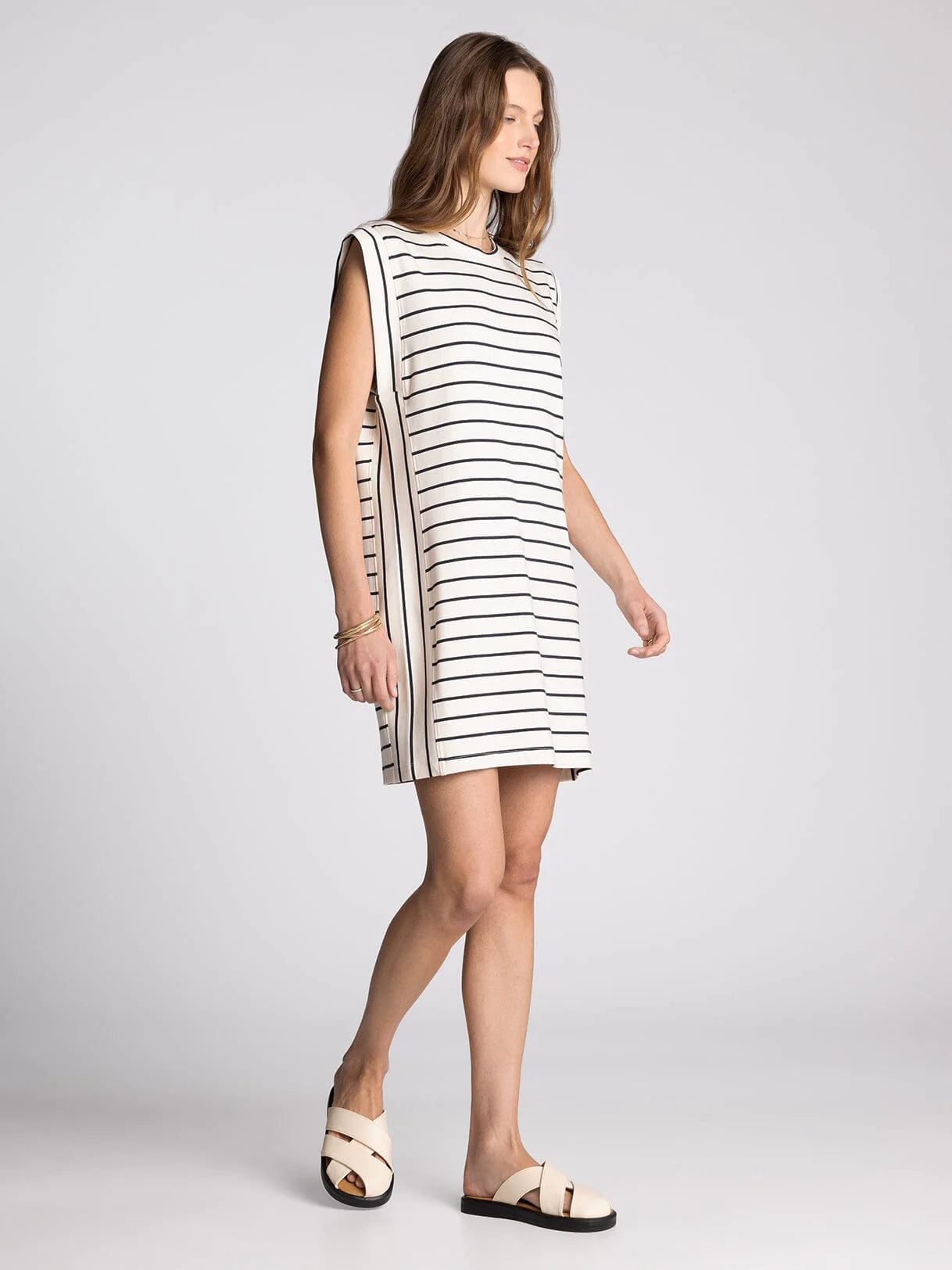 Avelin Dress
