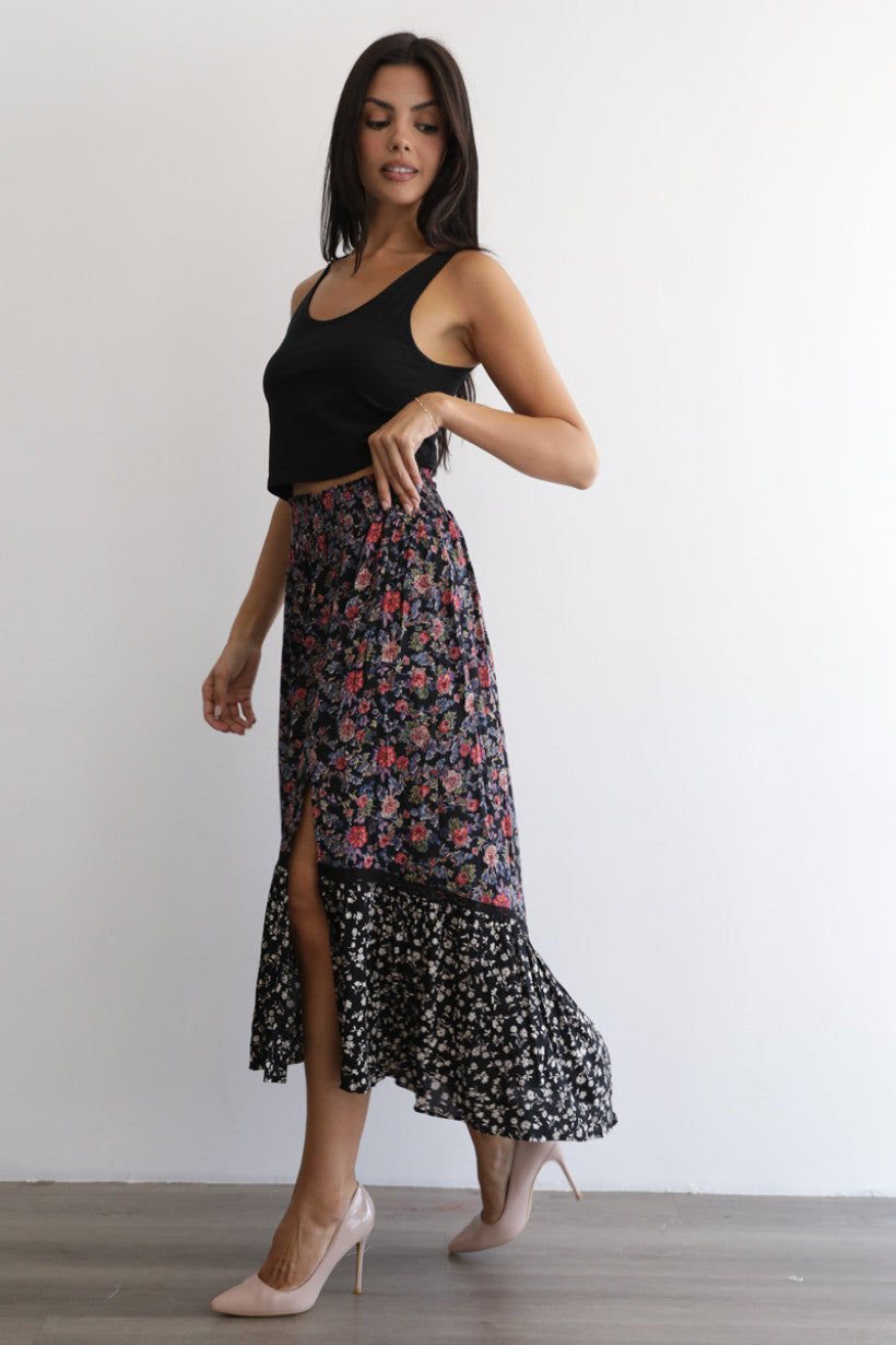 Maxi Skirt W/ Crochet At Tier