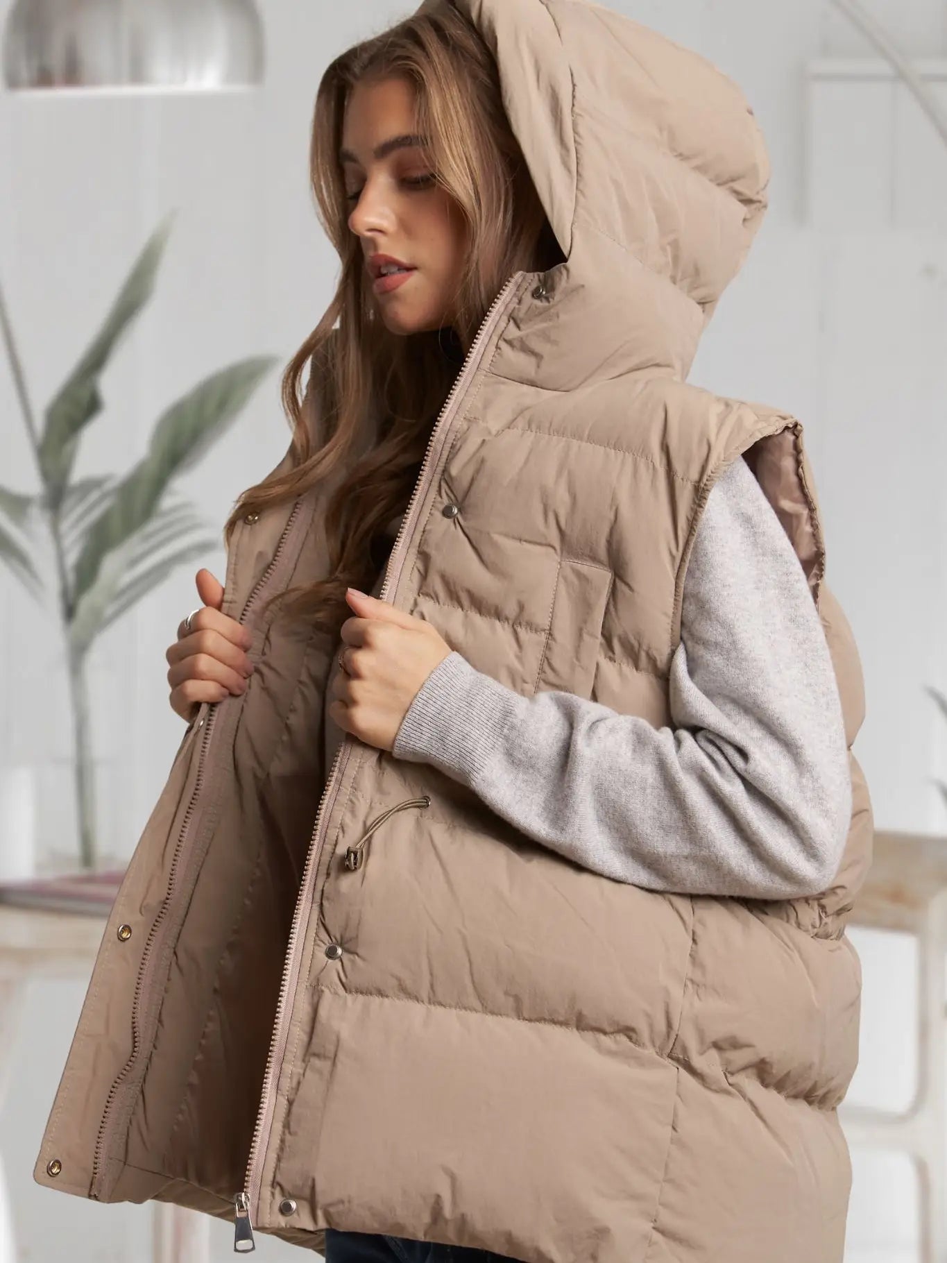 Drawstring Waist Puff Hoodie Vest