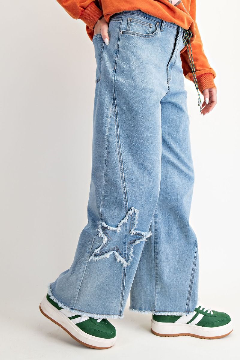 Star Patch Detailing Washed Strecth Denim Pants