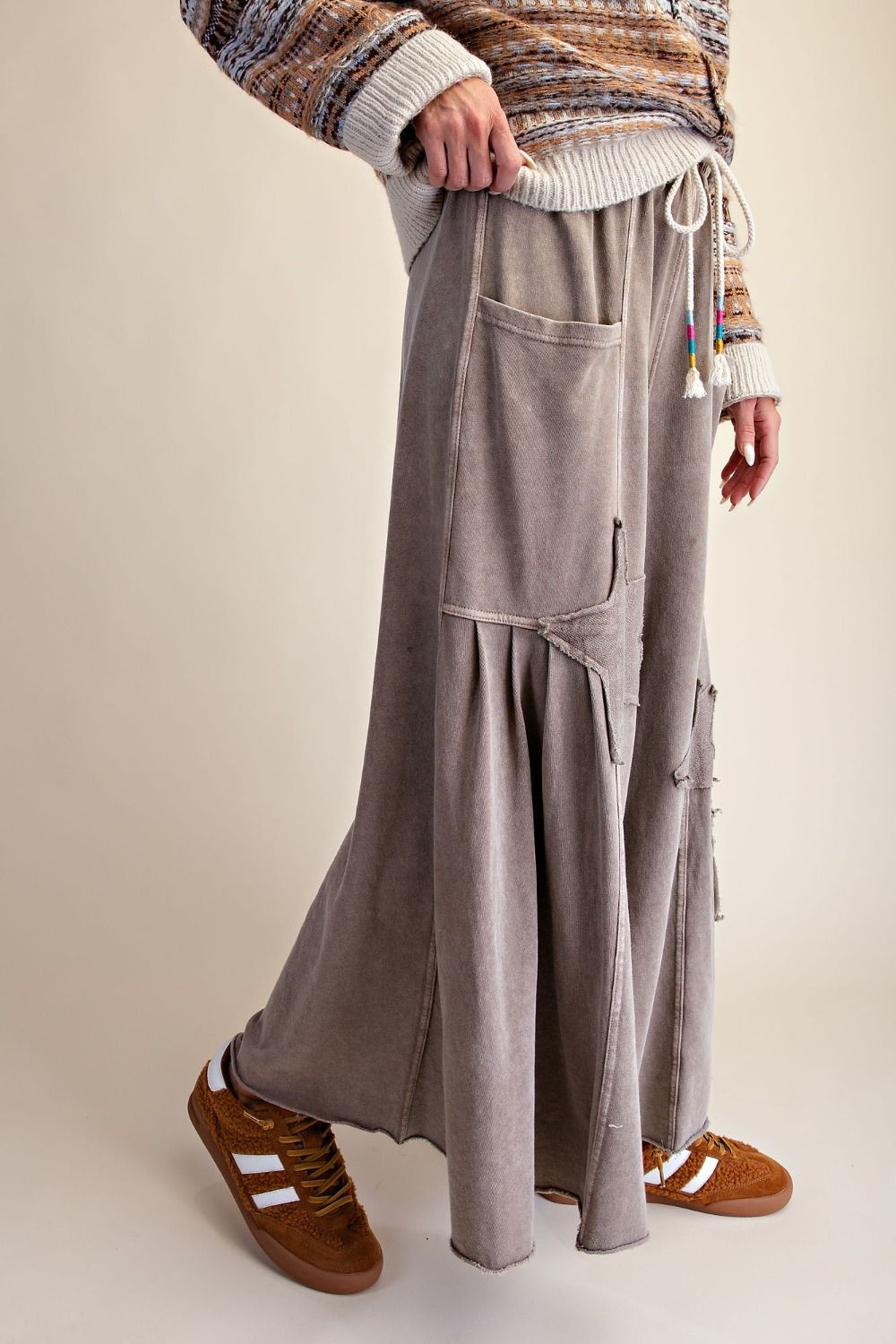 Star Patch Attached Washed Palazzo Pants