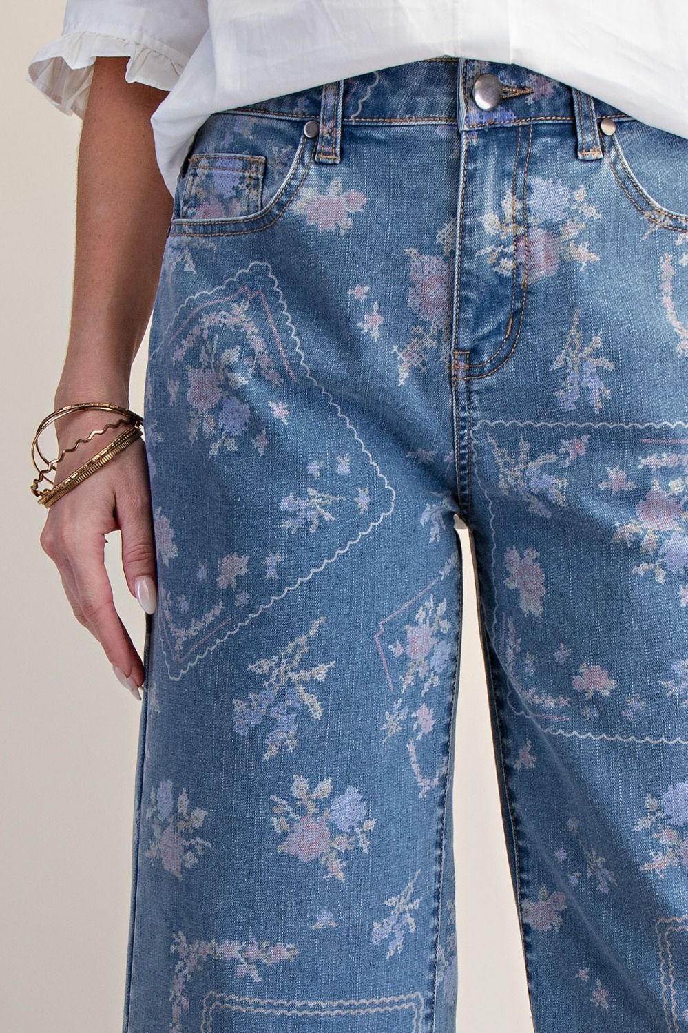 Printed Enzyme Washed Strecth Denim Pants