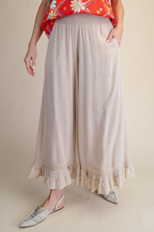 Ruffle Bottom Gauze Pants