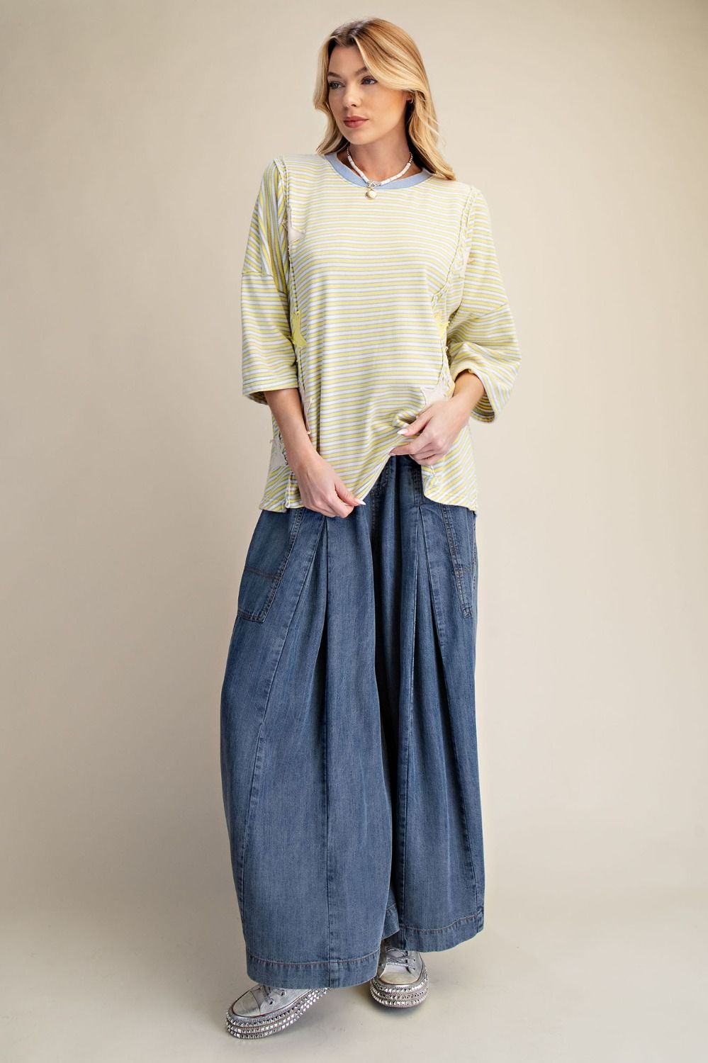 Striped Star Patch Detailing Washed Top
