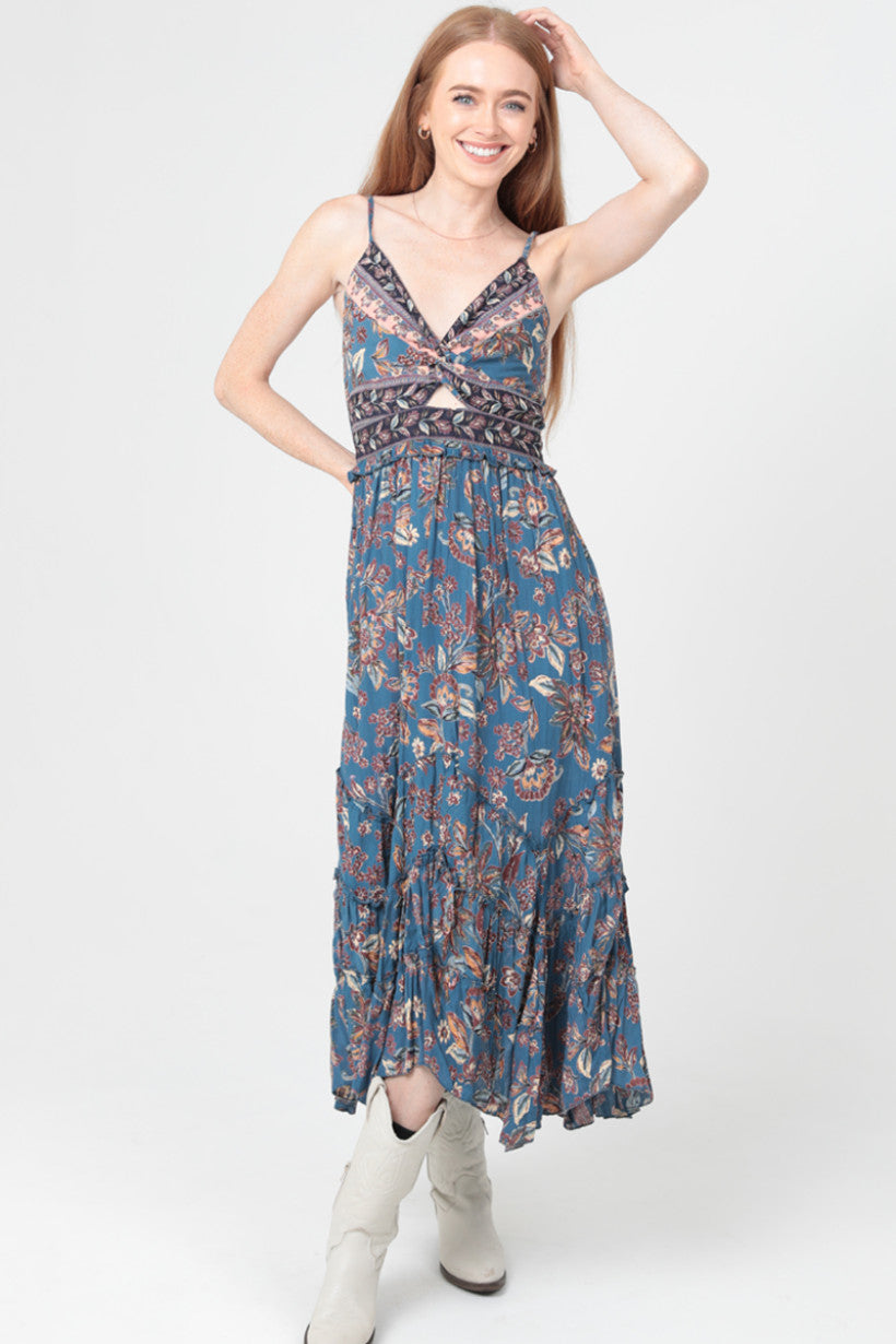 Spaghetti Strap Maxi Dress w/ Twist Front