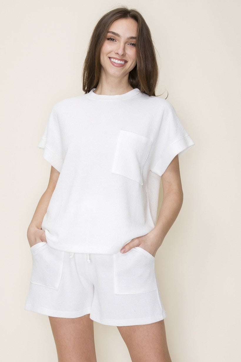 Round Neck Cloudy Knit Short Sleeve Top w/Pocket