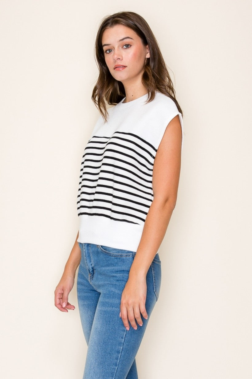 Round Neck Sleeveless Stripe Cloudy Knit Top