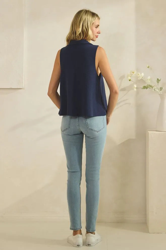 Collared Cloudy Knit V-Neck Sleeveless Tank Top